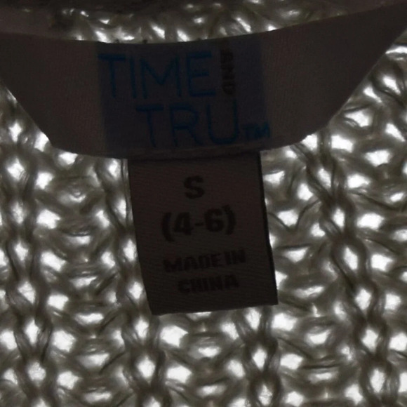 TIME & TRU Women's Long Sleeve Sweater Cardigan with Pockets Size 4/6 - Picture 3 of 4